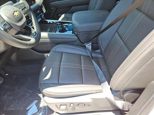 2025 Chevrolet Suburban 2WD High Country