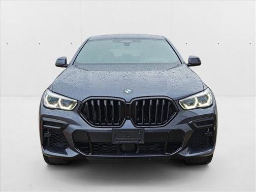 2022 BMW X6 M50i