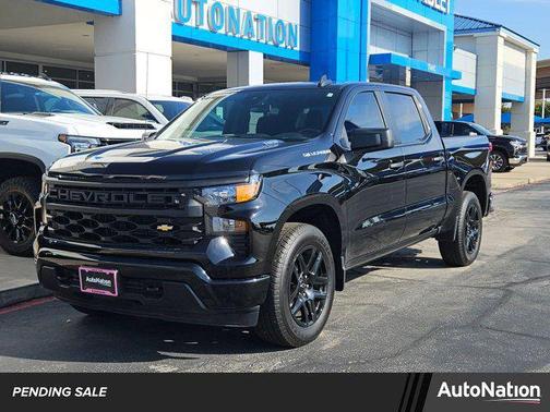 2025 Chevrolet Silverado 1500 Custom