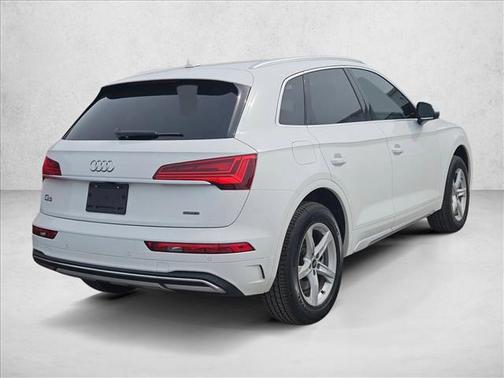 2023 Audi Q5 40 Premium