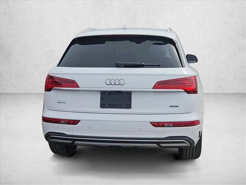 2023 Audi Q5 40 Premium