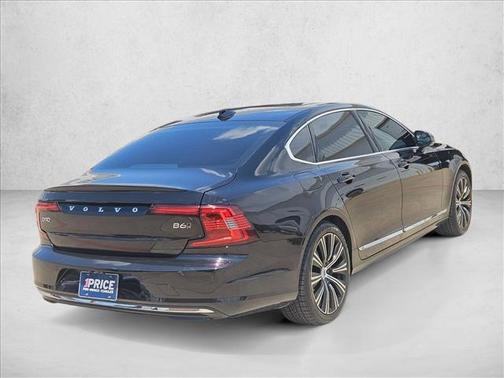 Black 2023 Volvo S90 B6 Plus