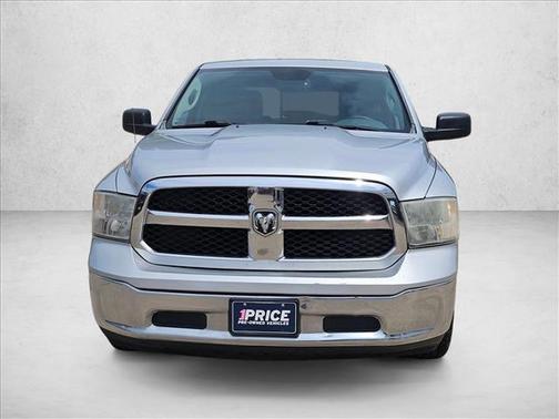 Bright Silver Metallic Clearcoat 2016 RAM 1500 SLT