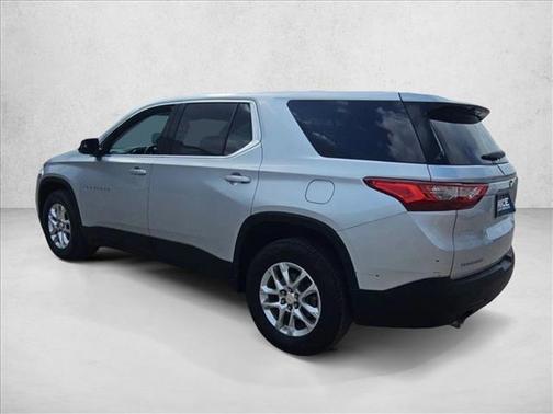 Silver Ice Metallic 2019 Chevrolet Traverse LS