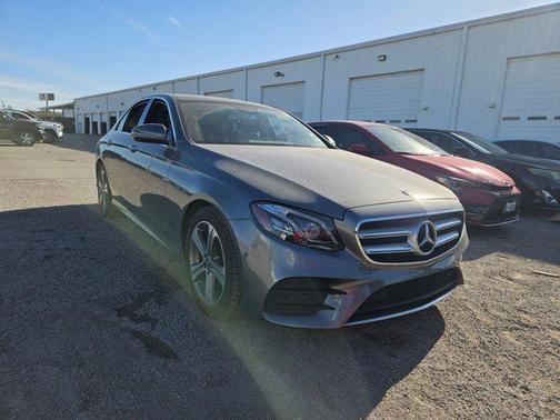 2018 Mercedes-Benz E-Class 4MATIC