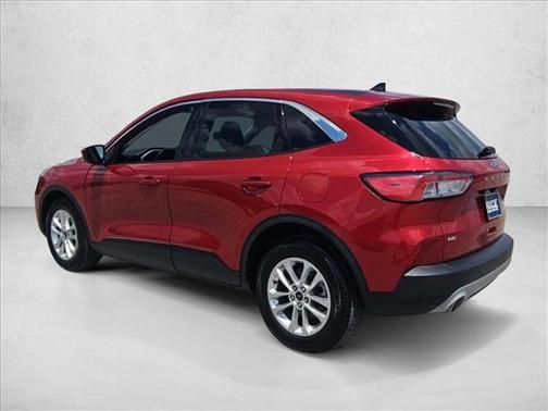Rapid Red Metallic Tinted Clearcoat 2021 Ford Escape SE