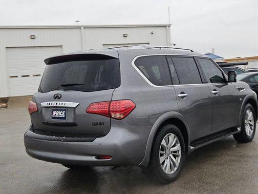 2017 INFINITI QX80 Base