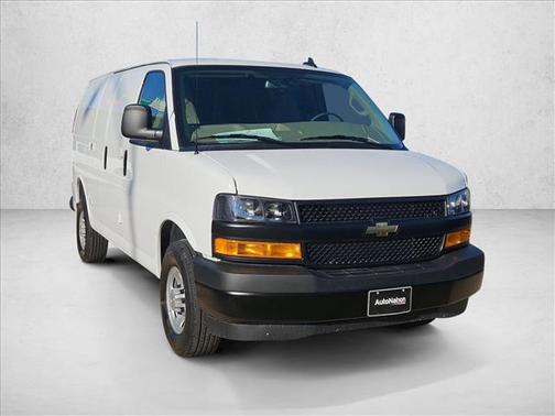 2025 Chevrolet Express 2500 RWD 2500 Regular Wheelbase WT
