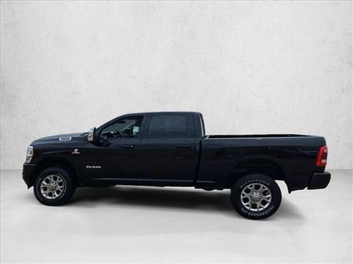 Diamond Black Crystal Pearlcoat 2024 RAM 2500 Laramie Crew Cab 4x4 6'4' Box