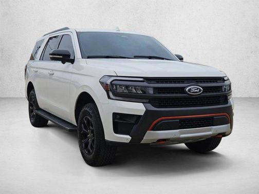 Star White Metallic Tri-Coat 2024 Ford Expedition Timberline