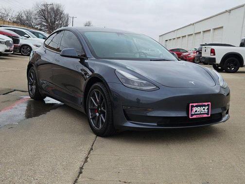 2022 Tesla Model 3 Standard Range