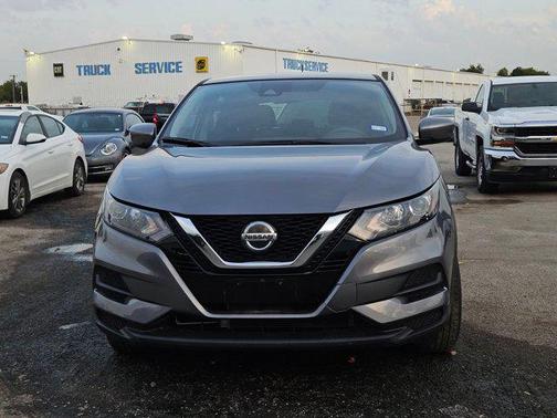 2022 Nissan Rogue Sport S