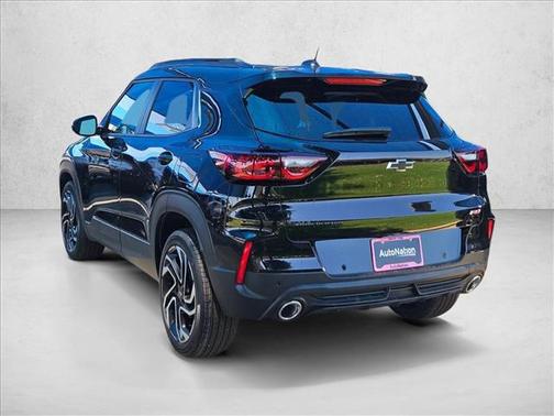 Mosaic Black Metallic 2026 Chevrolet Trailblazer RS