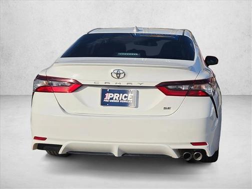 Super White 2021 Toyota Camry SE