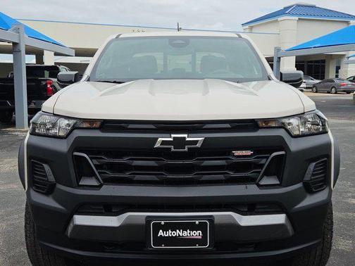 White Sands 2026 Chevrolet Colorado Trail Boss
