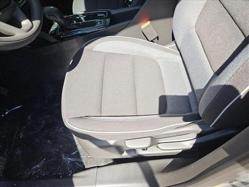 Sterling Gray Metallic 2026 Chevrolet Trailblazer LT