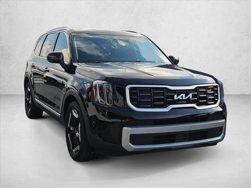 Ebony Black 2023 Kia Telluride S