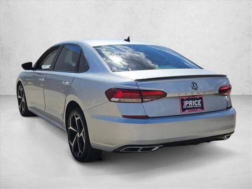 2020 Volkswagen Passat 2.0T R-Line