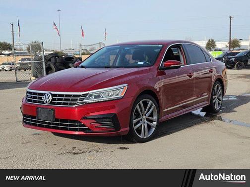 2016 Volkswagen Passat 1.8T R-Line