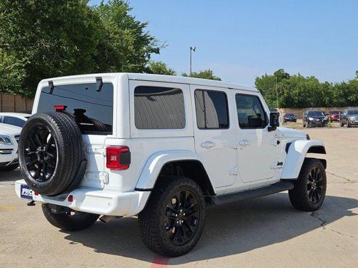 2022 Jeep Wrangler Unlimited High Altitude 4x4