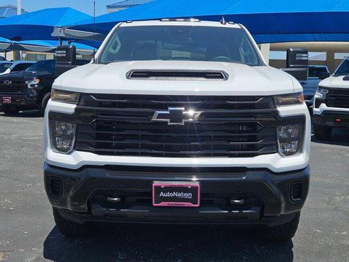 2025 Chevrolet Silverado 2500 Custom