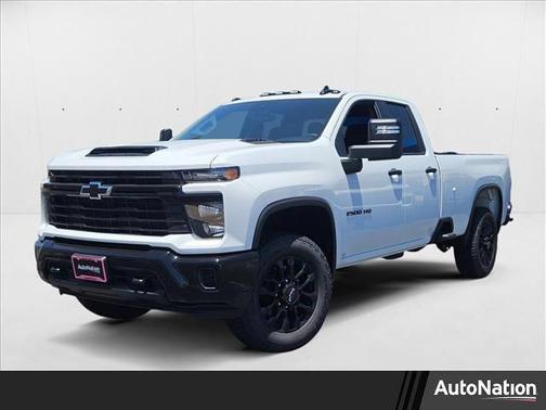2025 Chevrolet Silverado 2500 Custom