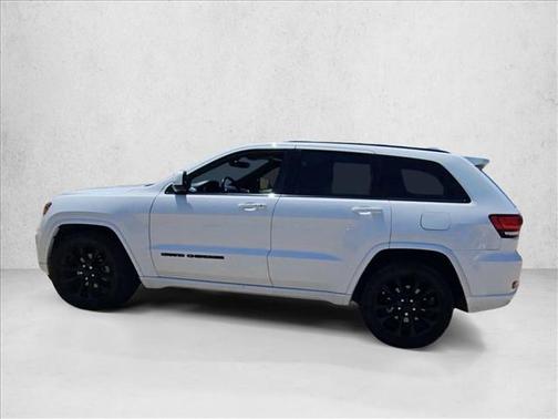 Bright White Clearcoat 2020 Jeep Grand Cherokee Altitude
