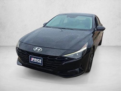 Phantom Black 2023 Hyundai ELANTRA SEL