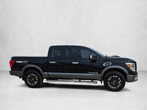 2017 Nissan Titan PRO-4X