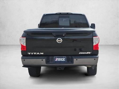 2017 Nissan Titan PRO-4X
