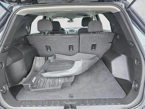 Mosaic Black Metallic 2022 Chevrolet Equinox LS