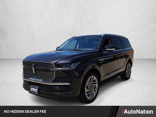Gray 2025 Lincoln Navigator Reserve