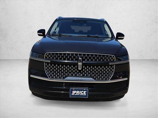 Gray 2025 Lincoln Navigator Reserve