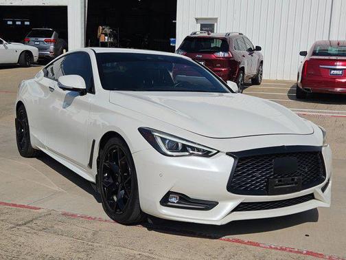 2017 INFINITI Q60 3.0T Premium