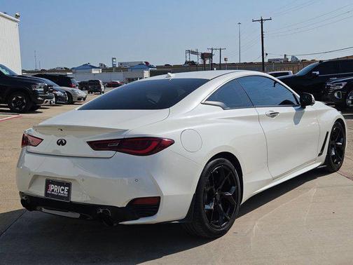2017 INFINITI Q60 3.0T Premium