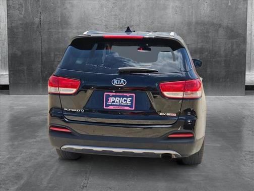 2017 Kia Sorento EX