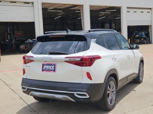 2022 Kia Seltos S