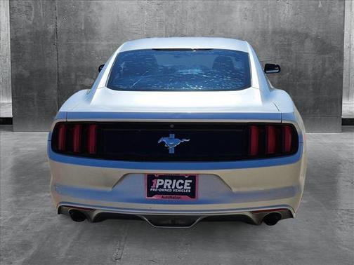2016 Ford Mustang V6