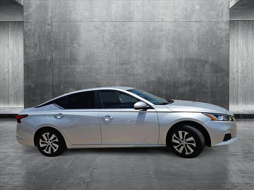 2021 Nissan Altima S FWD