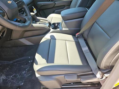 Black 2026 Chevrolet Colorado WT