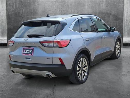 2022 Ford Escape Titanium