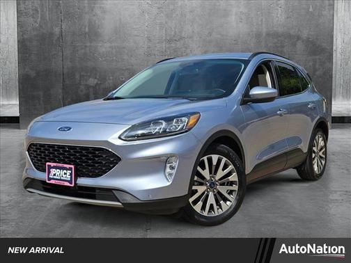 2022 Ford Escape Titanium