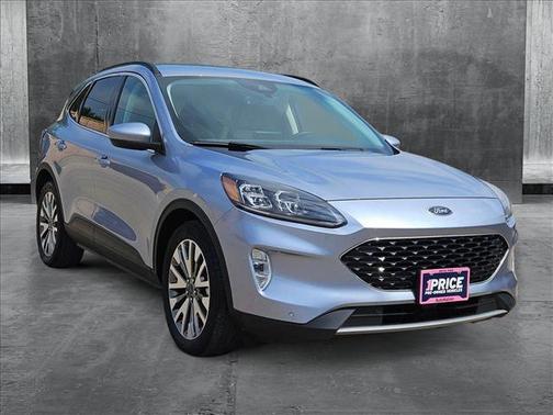 2022 Ford Escape Titanium