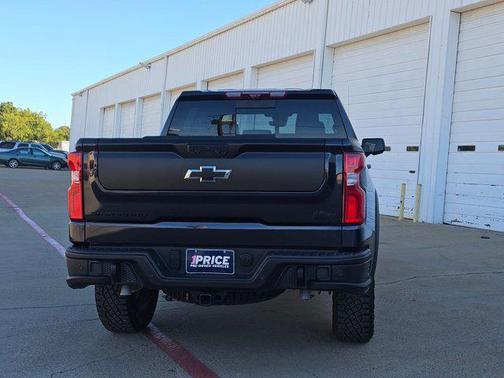 2024 Chevrolet Silverado 1500 ZR2