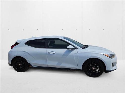 2020 Hyundai Veloster Base