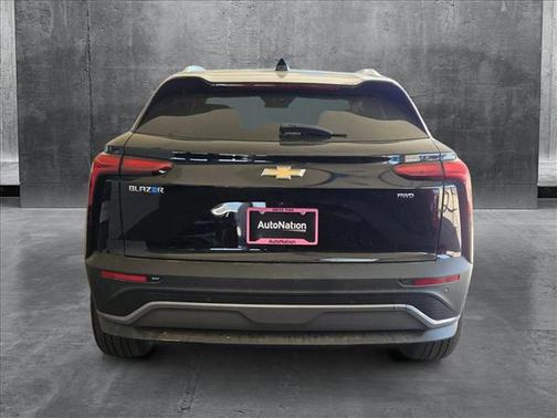 2025 Chevrolet Blazer EV eAWD LT
