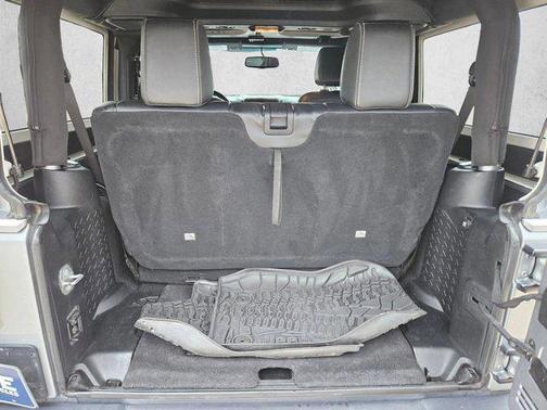 Billet Silver Metallic Clearcoat 2016 Jeep Wrangler Rubicon