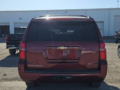 2016 Chevrolet Suburban LT