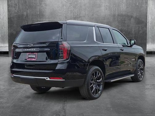 2025 Chevrolet Tahoe LS