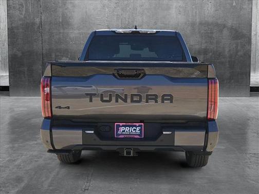 2024 Toyota Tundra Hybrid Platinum